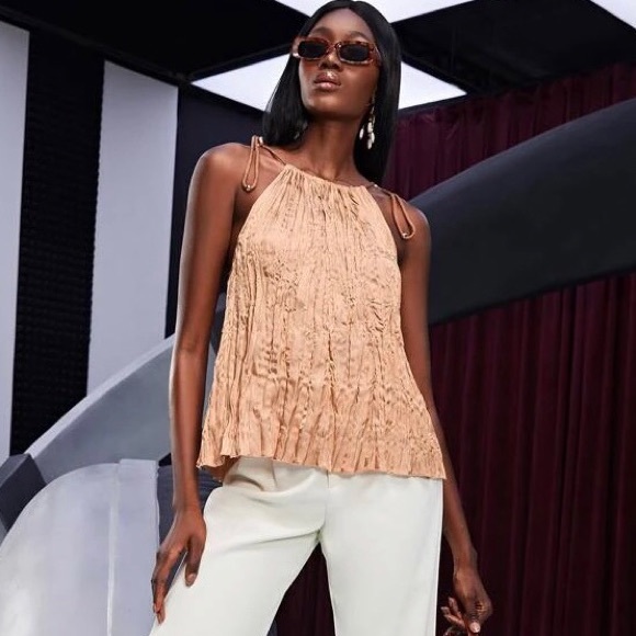 SHEIN Ruched Drawstring Halter - Picture 2 of 7